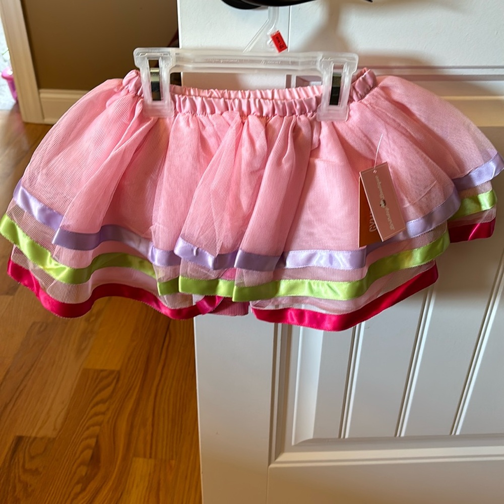 New Gymboree Tahiti pink lined with separate under garment girls tutu.